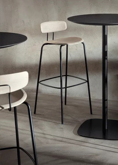 High End Vermu High Table by Zeitraum Casa Design Group