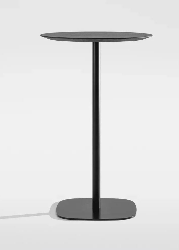 High End Vermu High Table by Zeitraum Casa Design Group