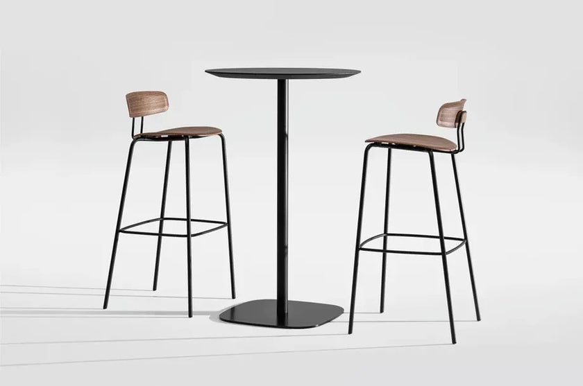 High End Vermu High Table by Zeitraum Casa Design Group