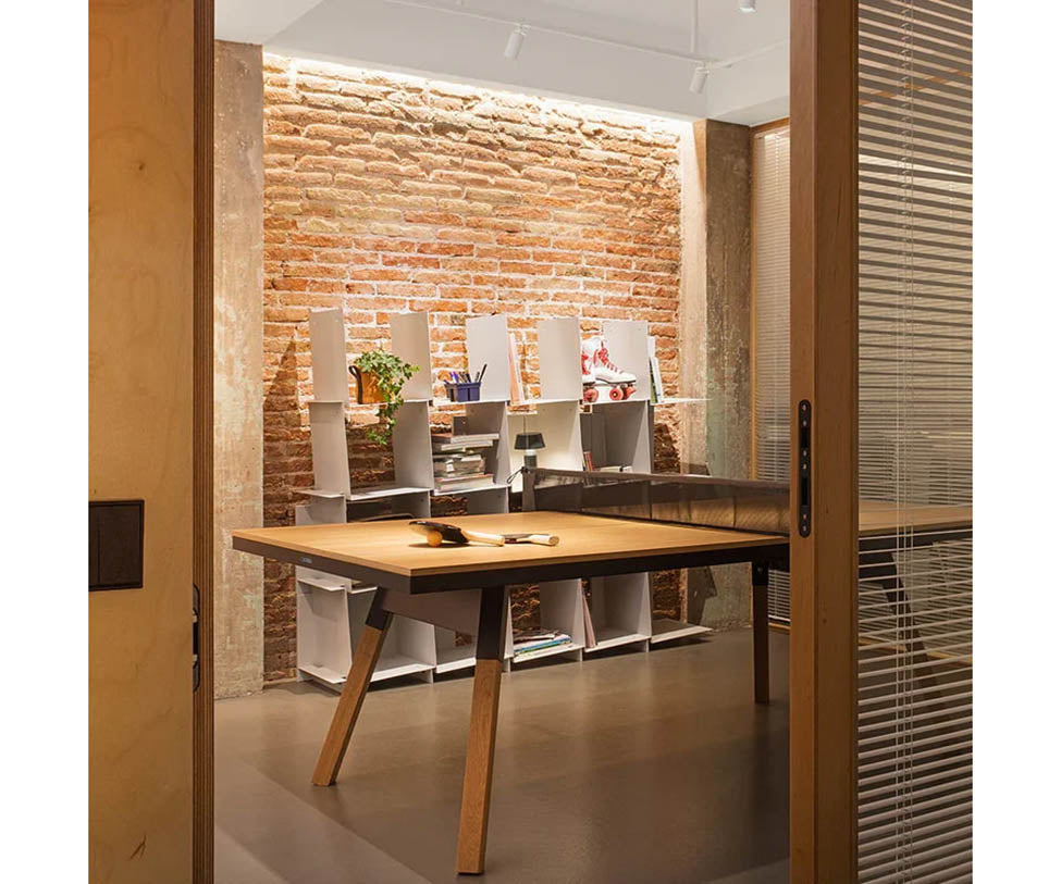 Luxury You & Me Indoor Ping-Pong Table by RS Barcelona Casa Design Group