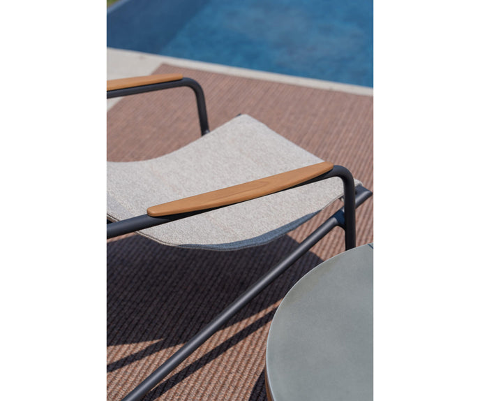 Luxury Zante Lounge Chair by Atmosphera in Aluminum Casa Design Group