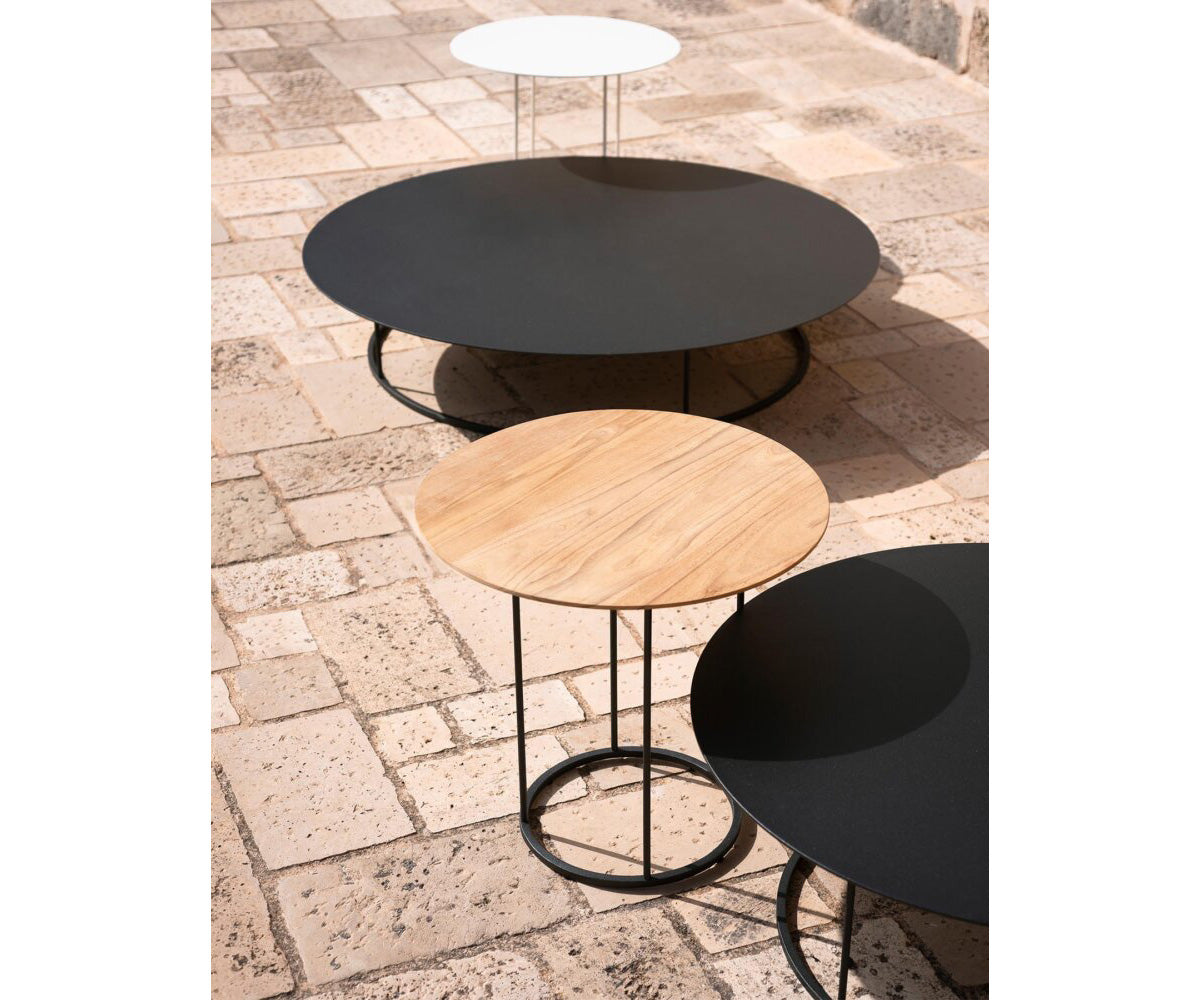 Round Zefiro 001 Outdoor Side Table by Roda with Teak or Aluminium Top |  | Casa Design Group