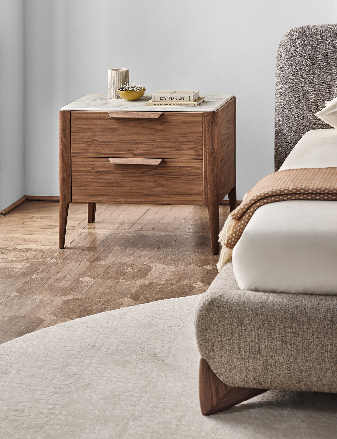 High End ZIGGY Night XL by Porada Casa Design Group