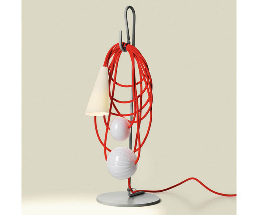 High end Filo Table Lamp by Foscarini Casa Design