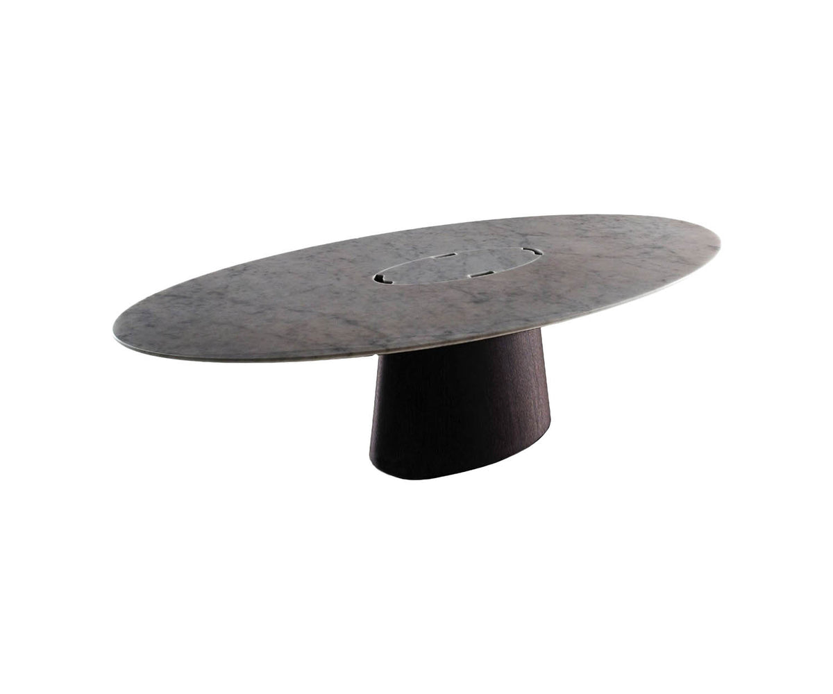 Ufo Dining Tables