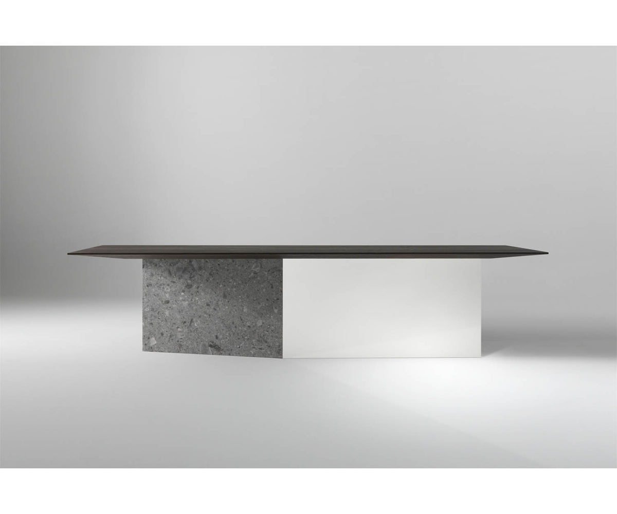 Emmemobili Assolo Dining Table Front Virew