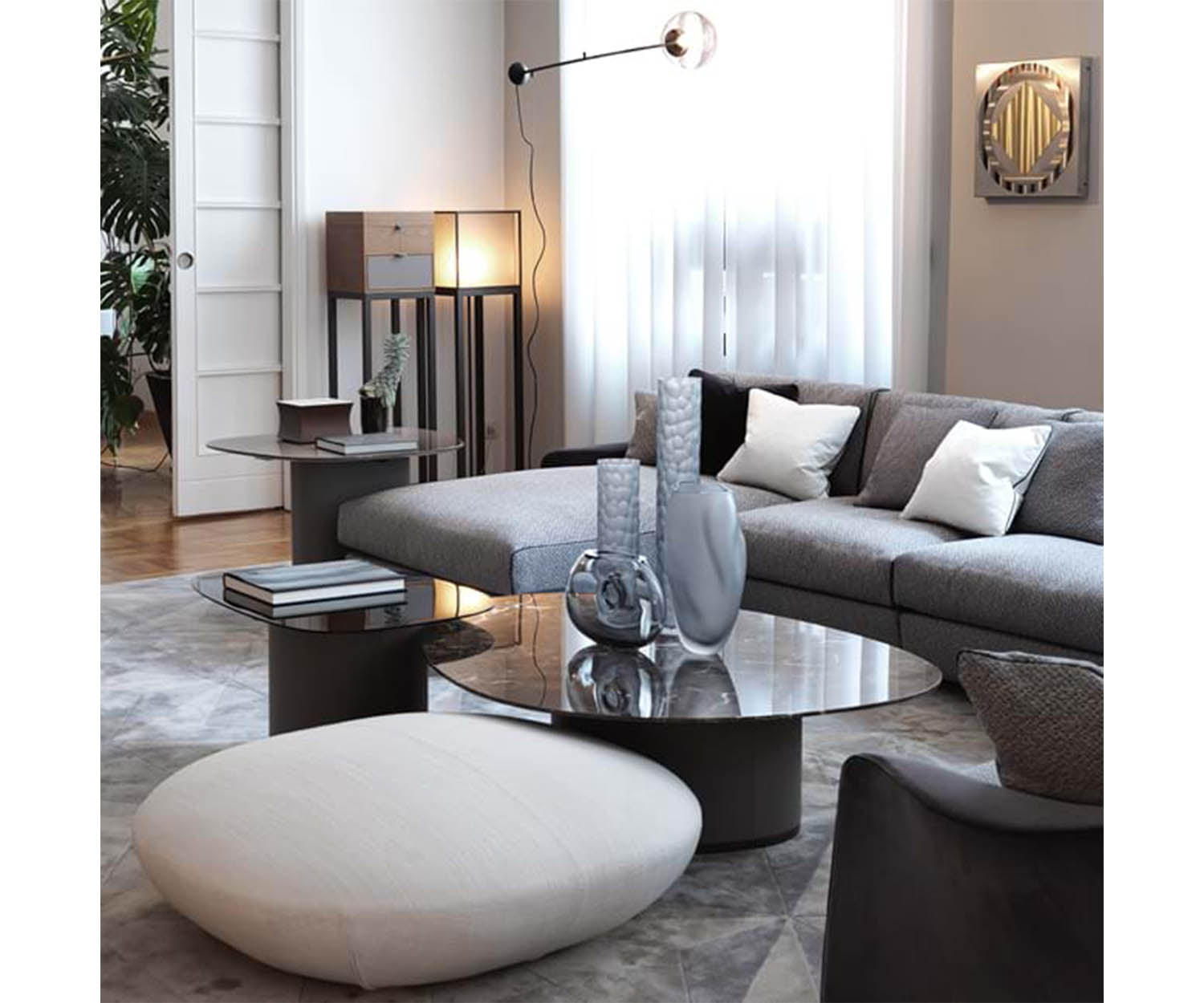Myo Floor Lamp Giorgetti