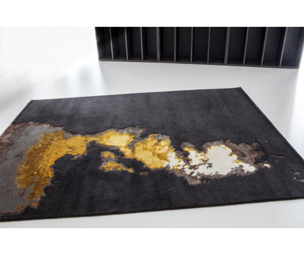 High end Behind Rug by Serge Lesage Casa Design