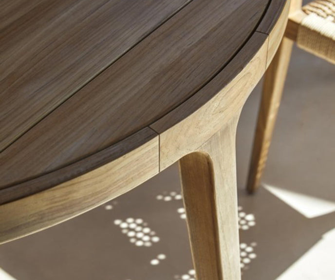 Paralel Round Dining Table Point 1920