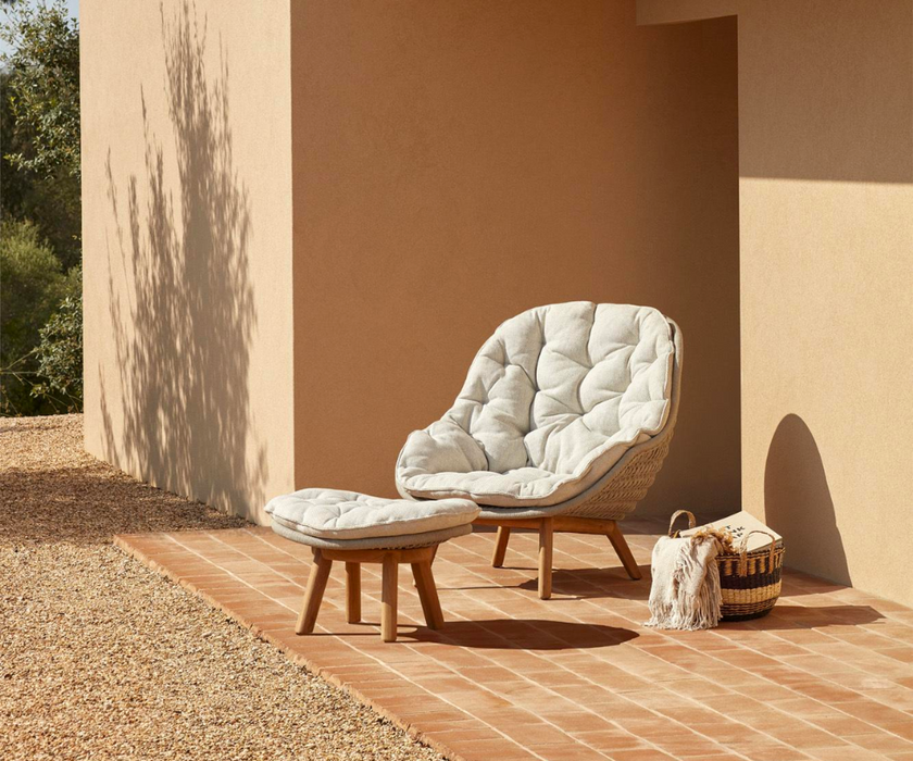 Sandra High Back Lounge Chair Manutti