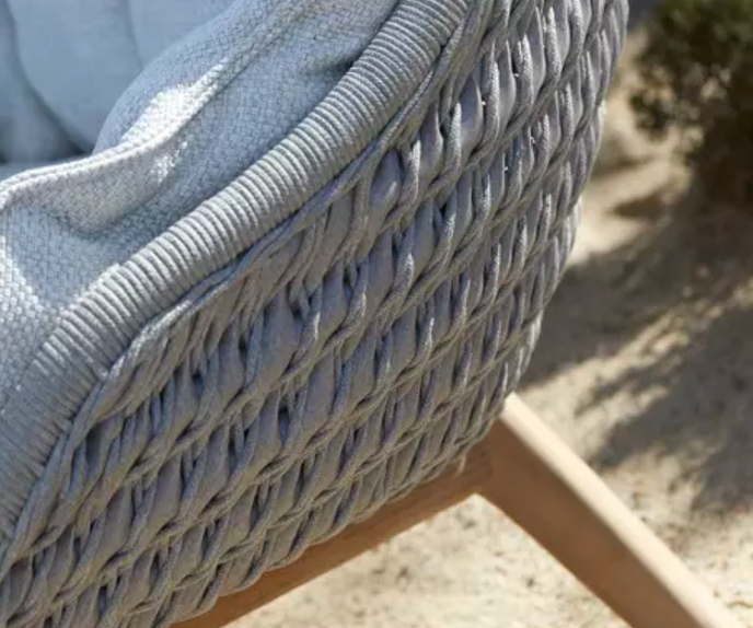Sandra High Back Lounge Chair Manutti