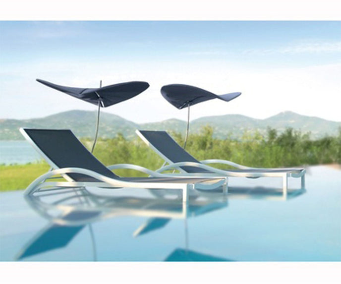 High end Premiere Lounger by Ego Paris Casa Design