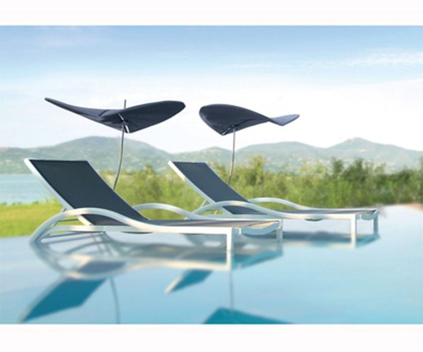 High end Premiere Lounger by Ego Paris Casa Design