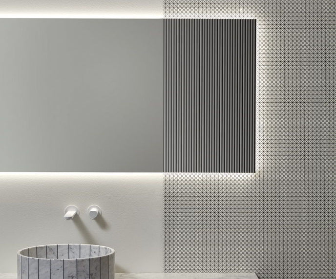 Distinto Bathroom Mirror Antonio Lupo