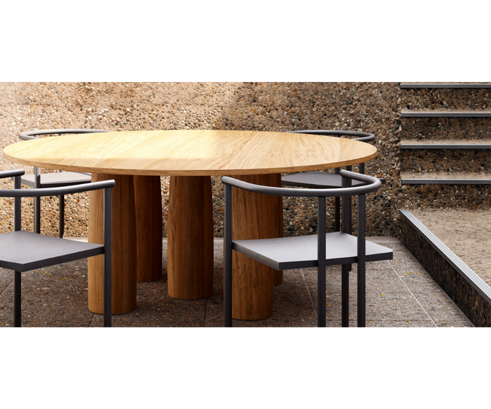 Il Colonnato 140x140 Dining Table