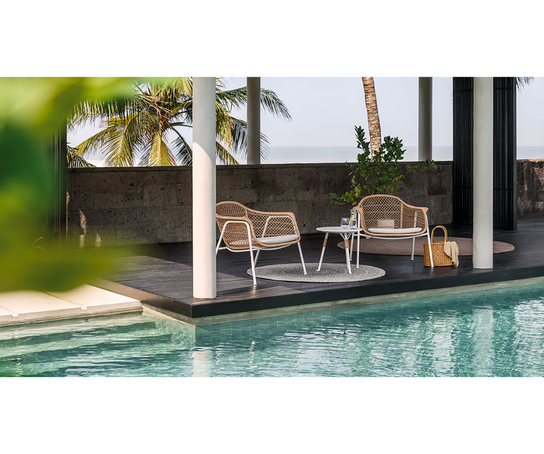 High end Fresco Lounge Chair by Gloster Casa Design
