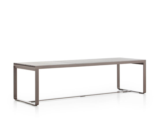 High end Flat High Dining Table by Gandia Blasco Casa Design