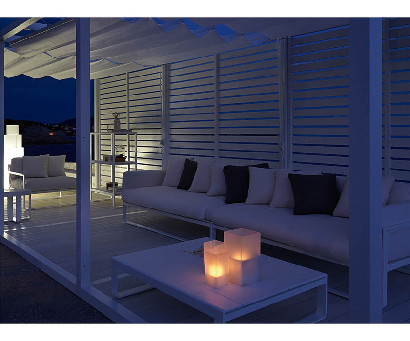 High end Fixed Blades Sidewall Pavilion by Gandia Blasco Casa Design