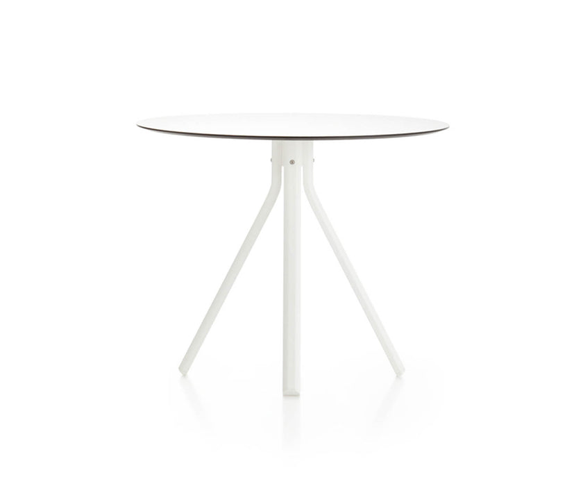 High end Stack Monopata Dining Table by Gandia Blasco Casa Design