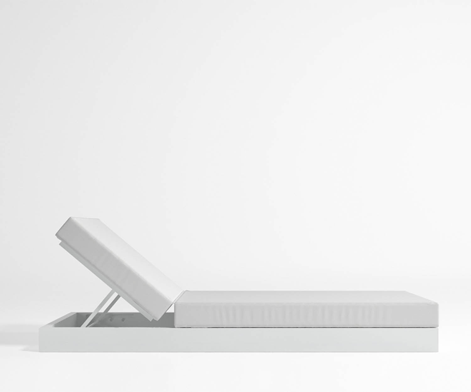 High end Chill Reclining Bed with Backrest by Gandia Blasco Casa Design