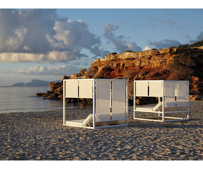 High end Raised Reclining Daybed by Gandia Blasco Casa Design