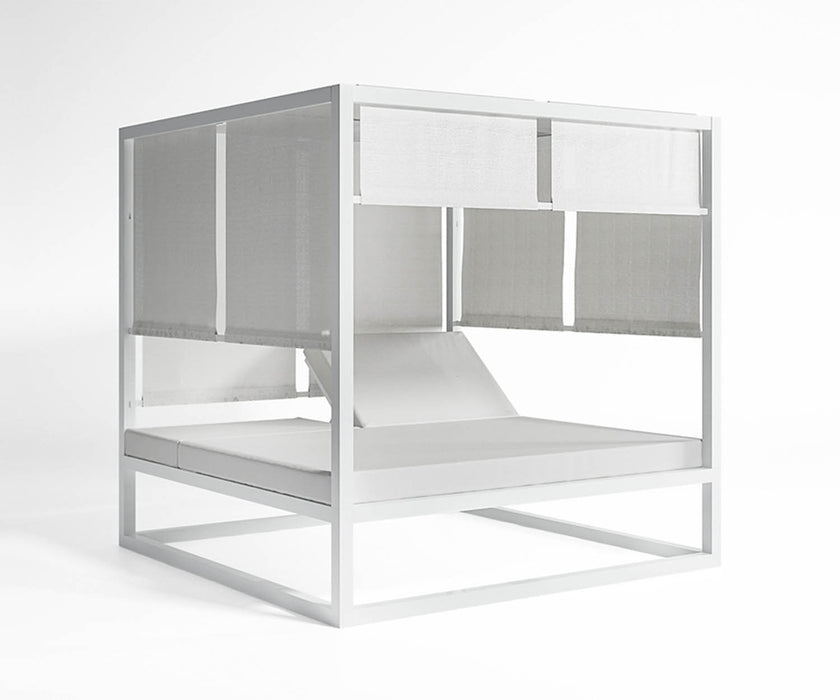 High end Raised Reclining Daybed by Gandia Blasco Casa Design