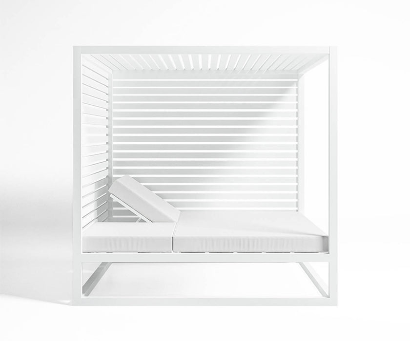 High end Elevated Reclining Daybed with Aluminum Slats by Gandia Blasco Casa Design