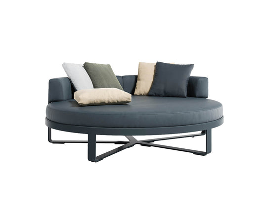 High end Flat Circular Bed by Gandia Blasco Casa Design