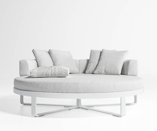 High end Flat Circular Bed by Gandia Blasco Casa Design