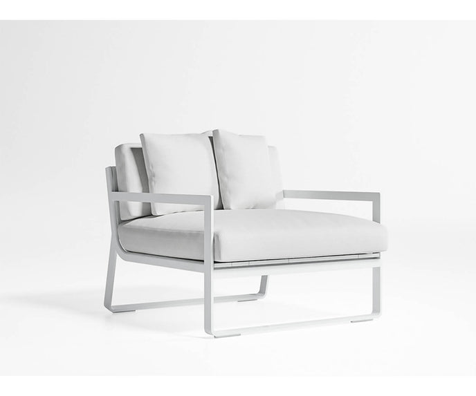 High end Flat Lounge Chair by Gandia Blasco Casa Design
