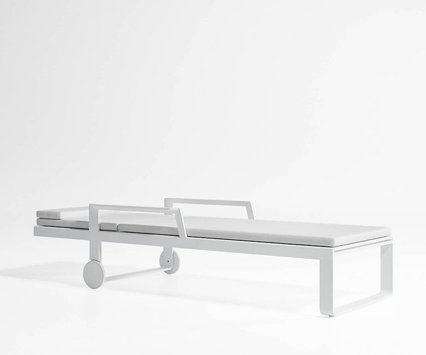 High end Flat Chaise Lounge With Arms by Gandia Blasco Casa Design