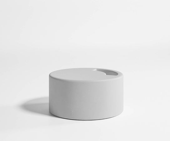 High end Lipstick Coffee Table by Gandia Blasco Casa Design