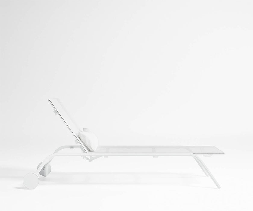 High end Stack Chaise Lounge with Wheels by Gandia Blasco Casa Design