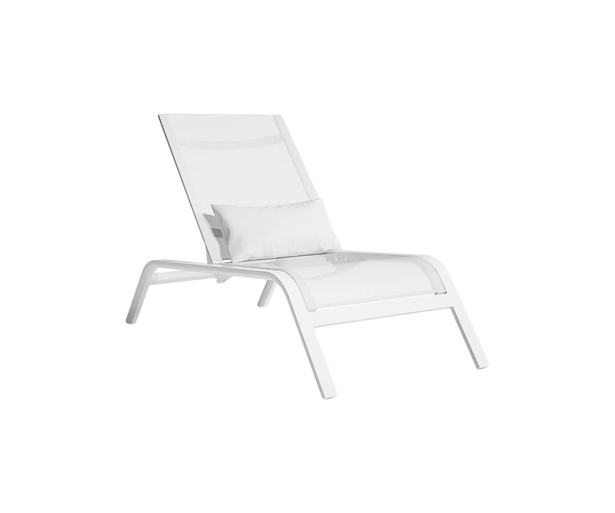 Stack Reclining Deck Chair