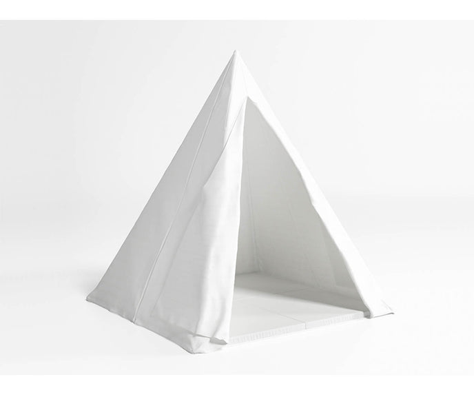 High end Giant Wigwam Pavilion by Gandia Blasco Casa Design
