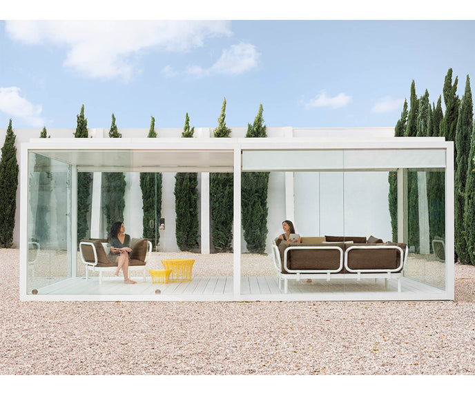 High end Aram High Coffee Table by Gandia Blasco Casa Design