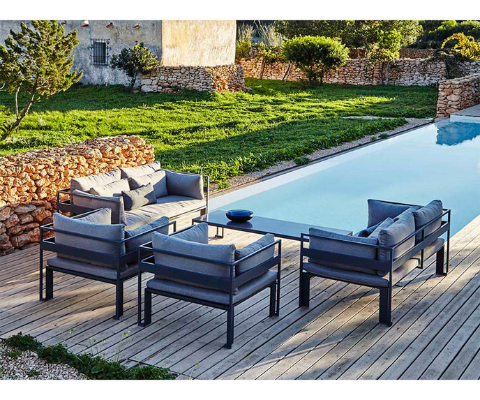 High end Jian Lounge Chair by Gandia Blasco Casa Design