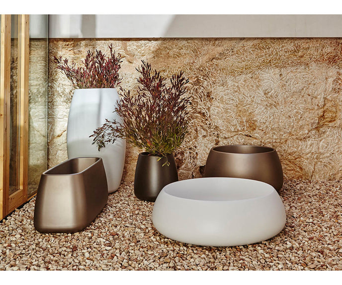 High end Sahara Lacquered Planter 3 by Gandia Blasco Casa Design