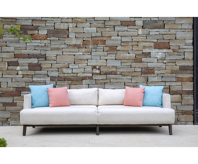 Atlas Sofa I Coco Wolf