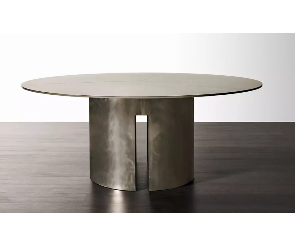 Gong Dining Table