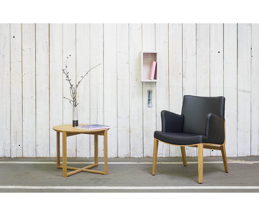 High end Moritz Lounge Armchair by Ton Casa Design