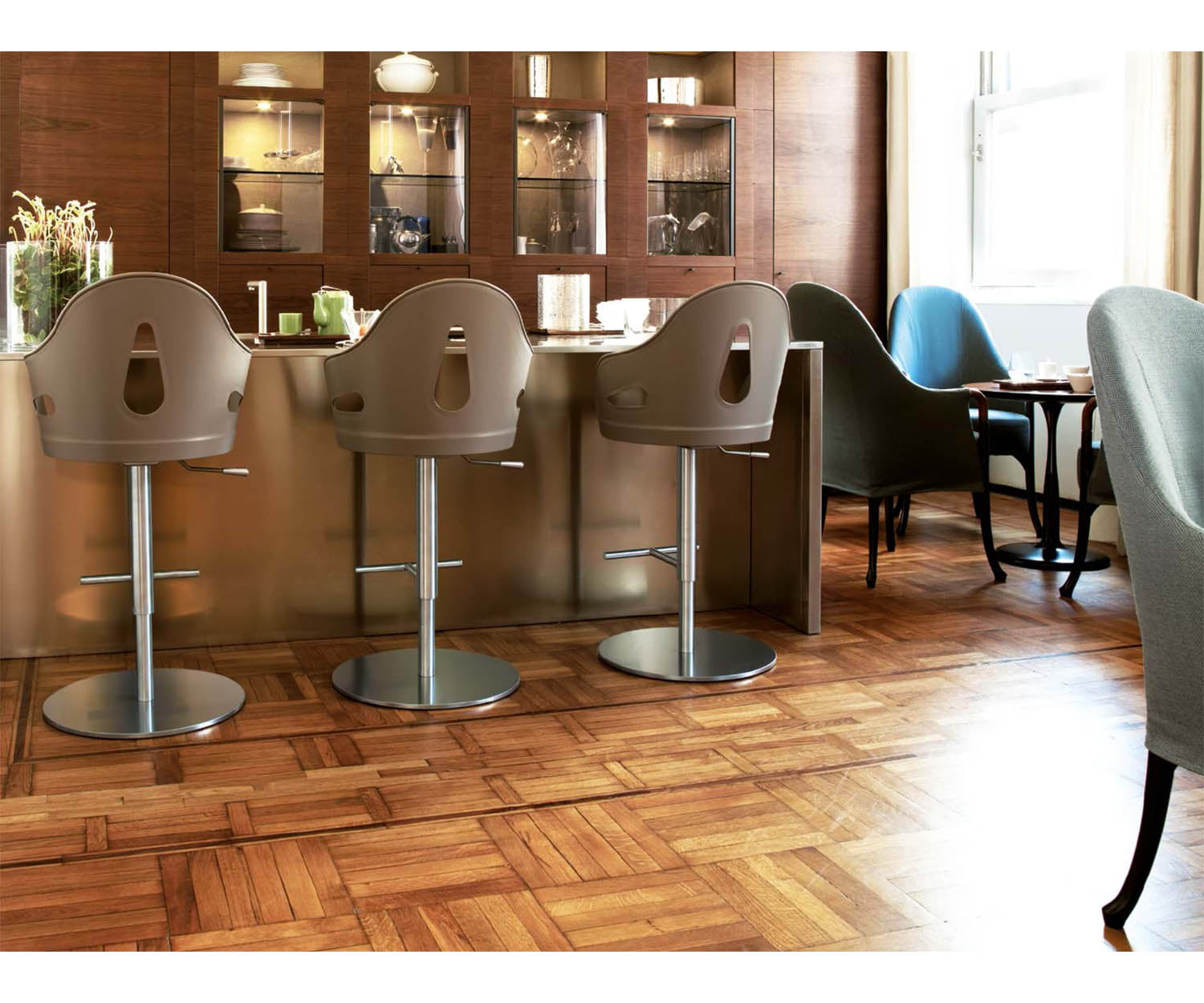 Dora Bar Stool Giorgetti