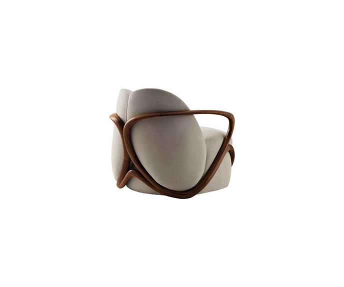 Hug Armchair Giorgetti