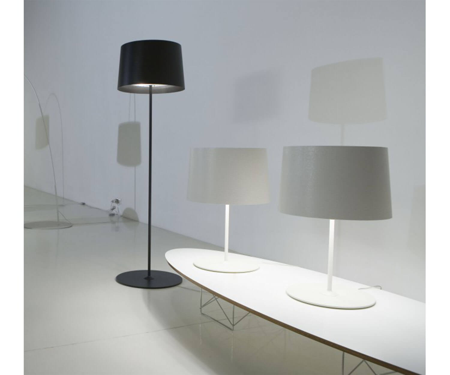 High end TwiggyXL Table Lamp by Foscarini Casa Design