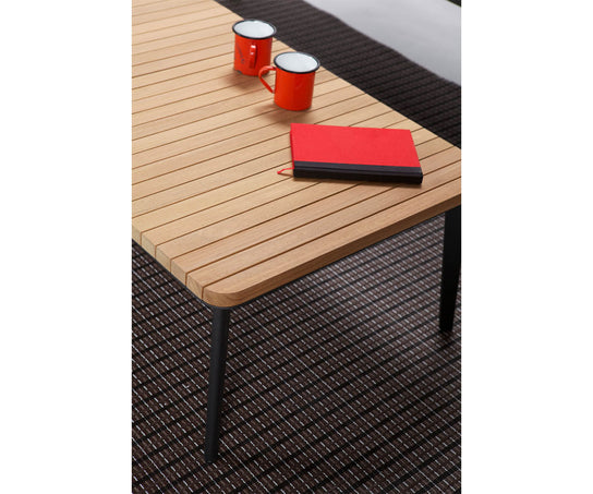 High end Riba 40712 Coffee Table by Triconfort Casa Design