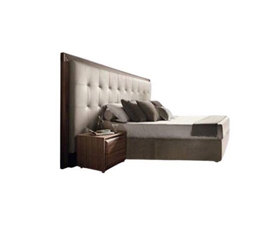 Enya Quadri Bed Head Porada