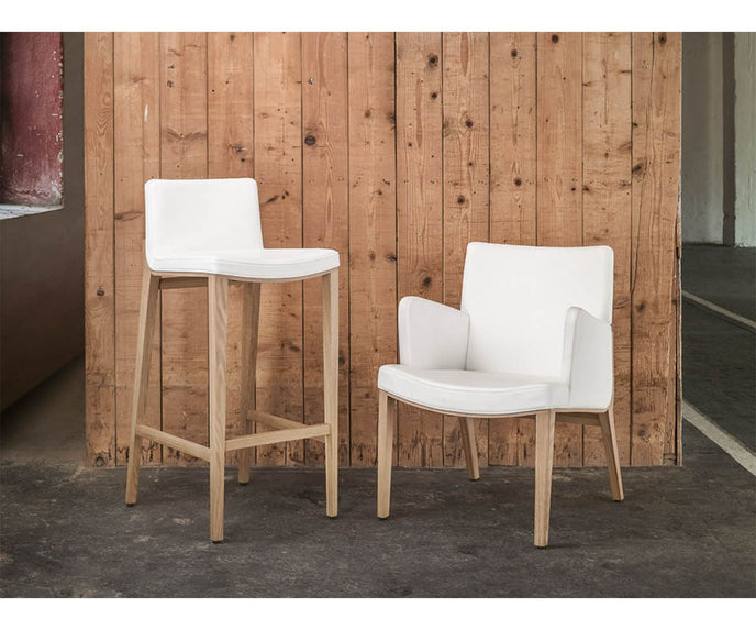 High end Moritz Lounge Armchair by Ton Casa Design