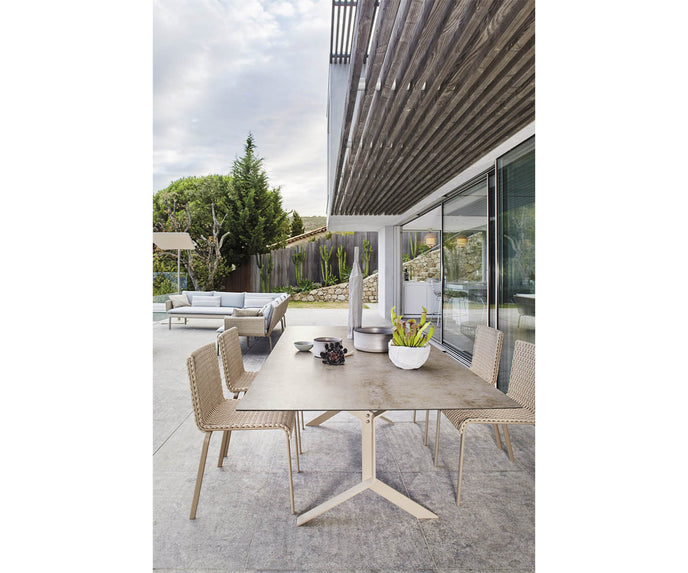 High end Key West ART. 4220H Dining Table by Roberti Rattan Casa Design