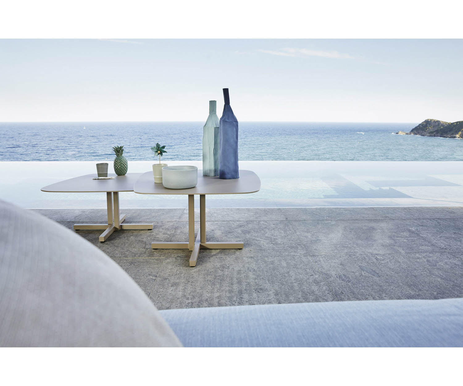 High end Key West ART. 4241 Coffee Table by Roberti Rattan Casa Design