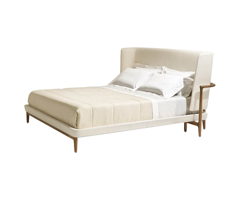 Pegaso Bed Giorgetti